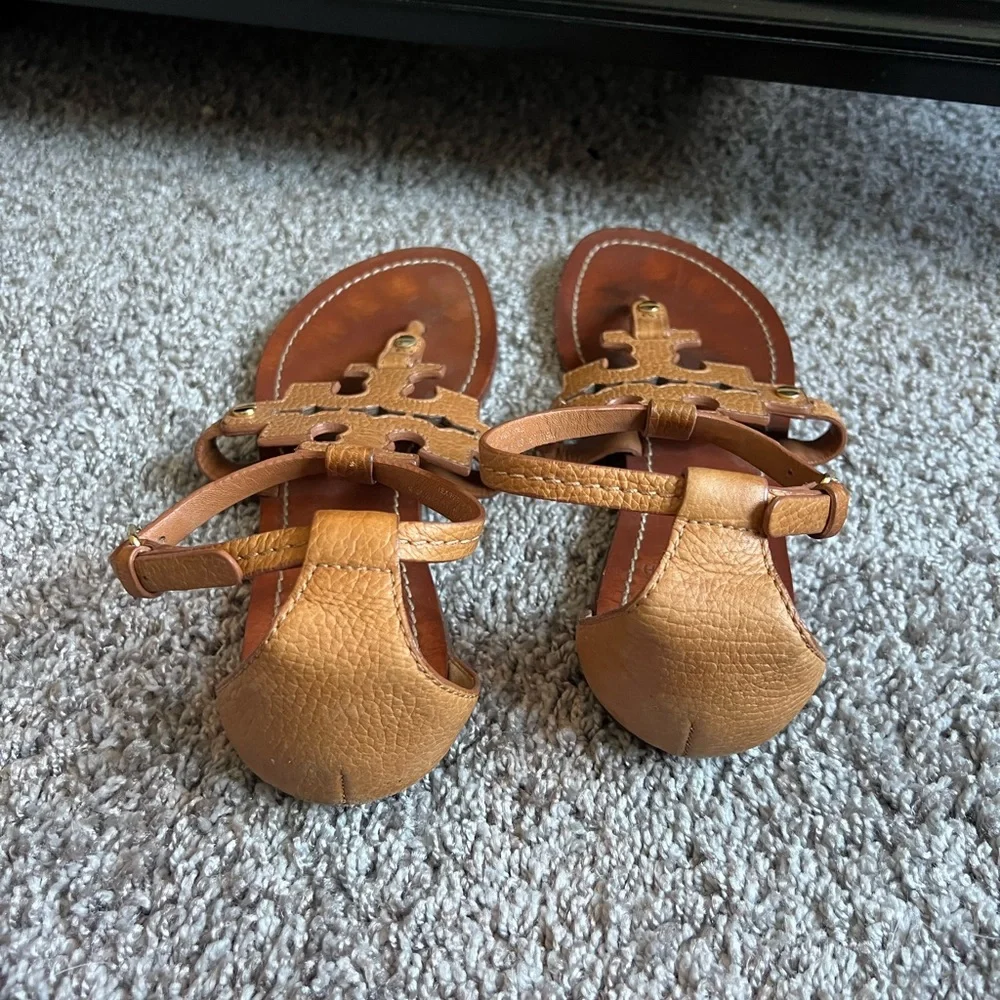 Tory Burch Tan Leather Miller Logo Thong Sandals
